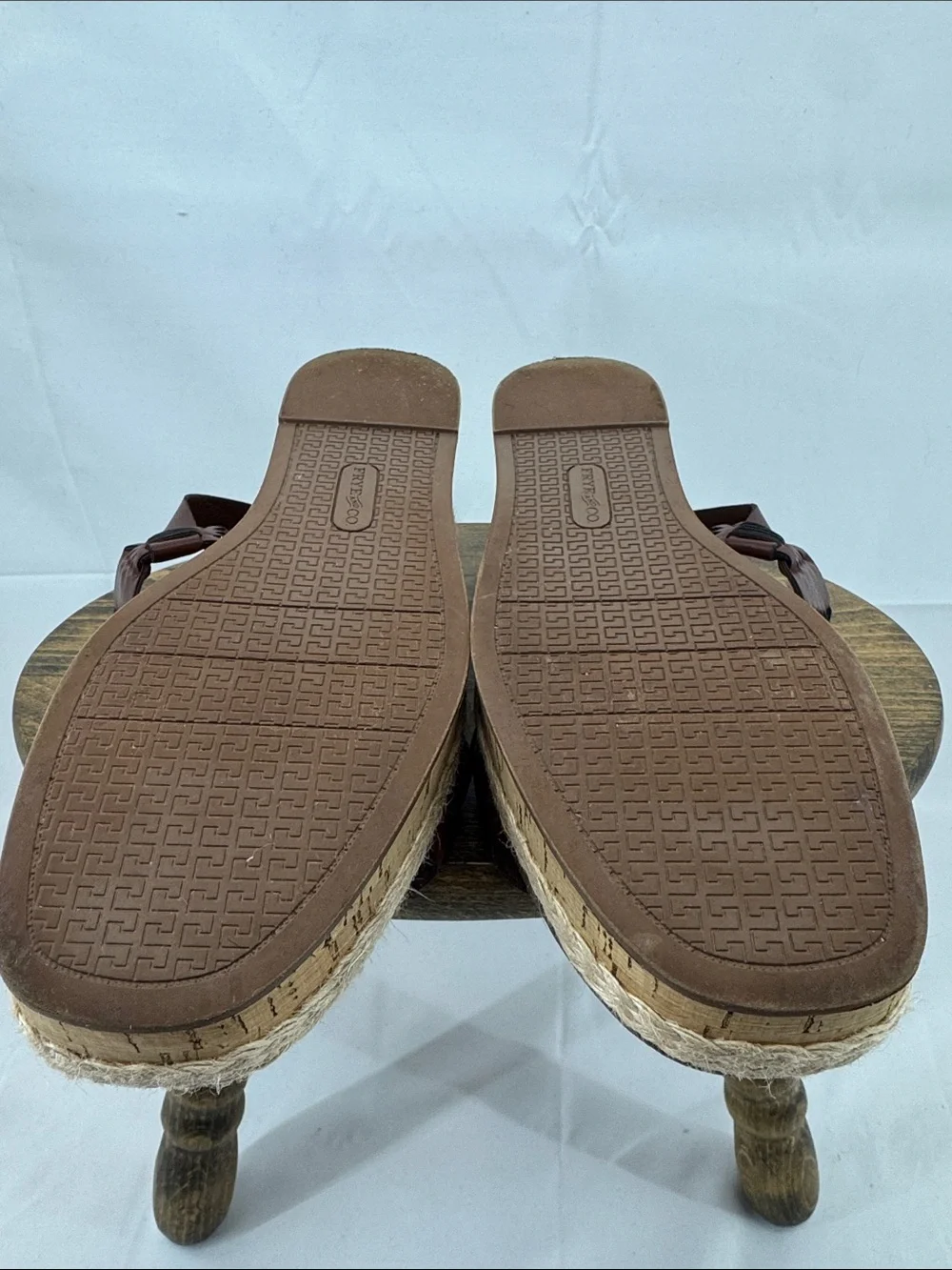 Like New! Frye & Co Womens Lavish Woven Brown Leather Wedge Cork Sandals, sz 8